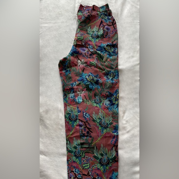 H&M Floral Pants - Picture 8 of 9